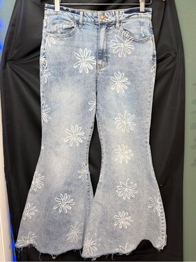Wild Fable Light Blue Daisy Embroidered Flare Jeans